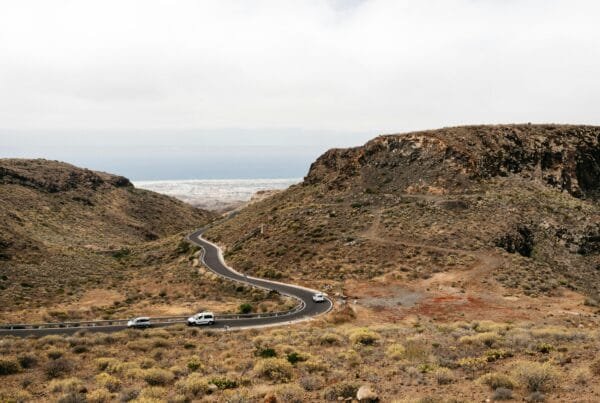 Ce sont les meilleures périodes pour se déplacer à Ténérife en moto ou en scooter.